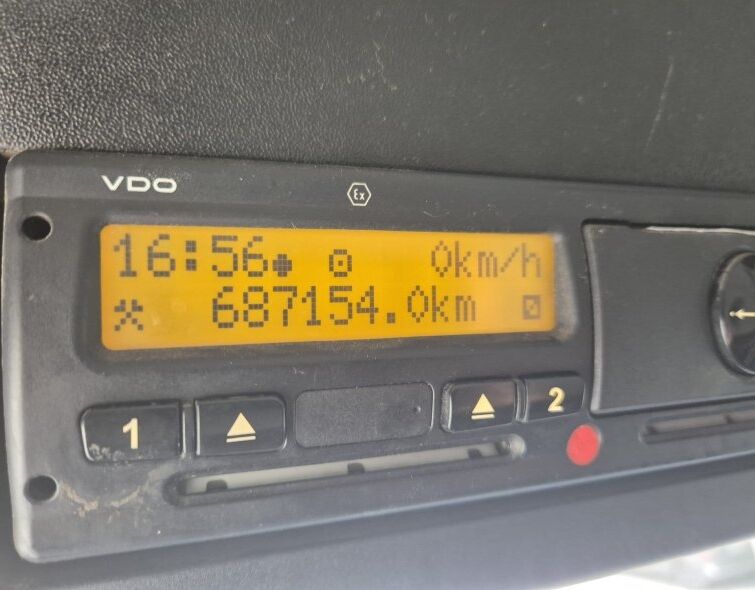 MERCEDES BENZ AROCS 3345S